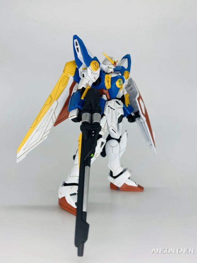 【欣赏】hgac:144 飞翼高达