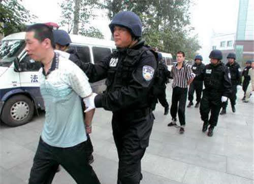 死刑犯和毒贩伏法前的10分钟,是怎样的