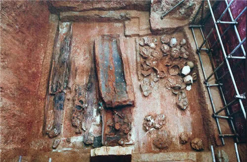 230斤黄金唾手可得只需再挖六公分最让盗墓贼惋惜的陵墓