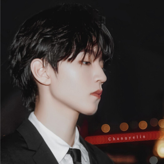 王俊凯头像小螃蟹来集合