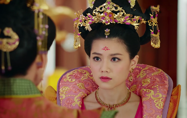 宫心计 中额头画的花钿 你知道都代表啥吗 腾讯新闻