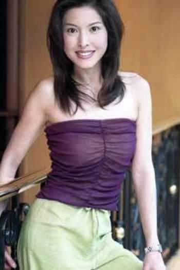 紫衫龙王李婉华近况曝光生3娃后依旧少女再演戏只能客串配角