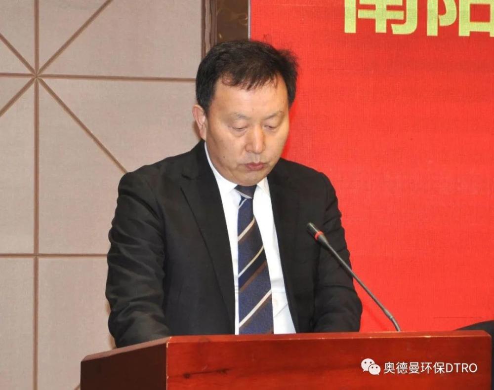 集团董事长李哲,南阳市老干部大学副校长刘振山,原市人大副主任赵景然