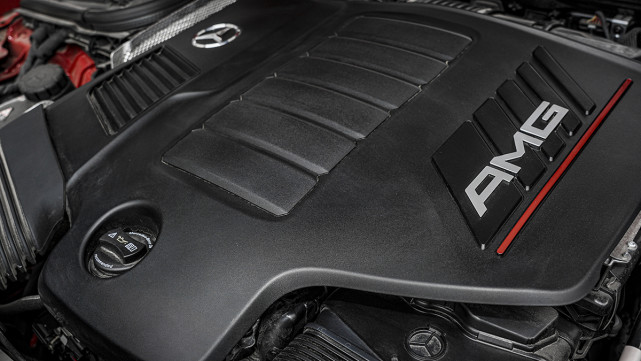 又顾家又运动大鹏试驾奔驰amggt50四门跑车