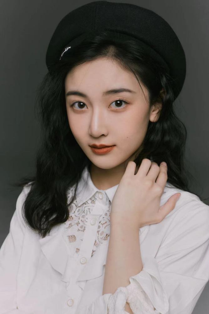 新生代演员李珈童首次挑大梁担纲女主 《不想和你