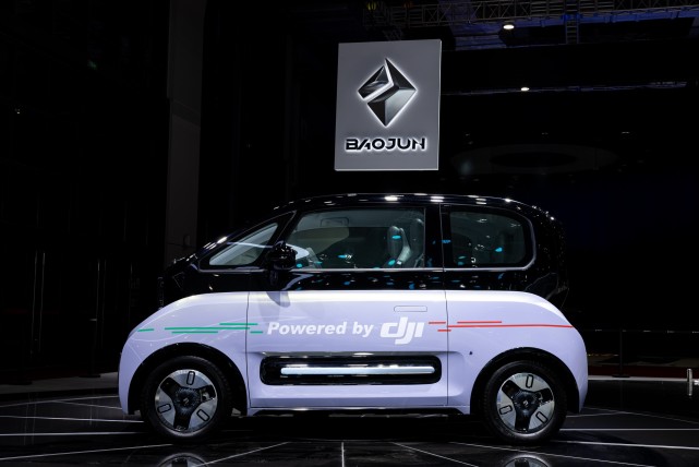 kiwiev奇遇亮相五菱携手大疆打造智能驾驶