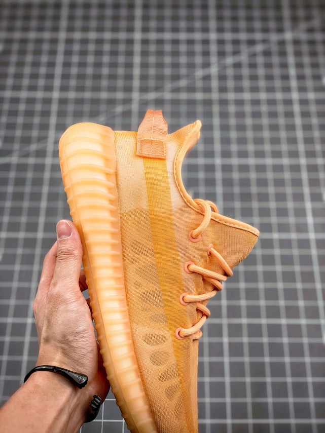yeezy350v2monoclay全透气火山橙椰子鞋