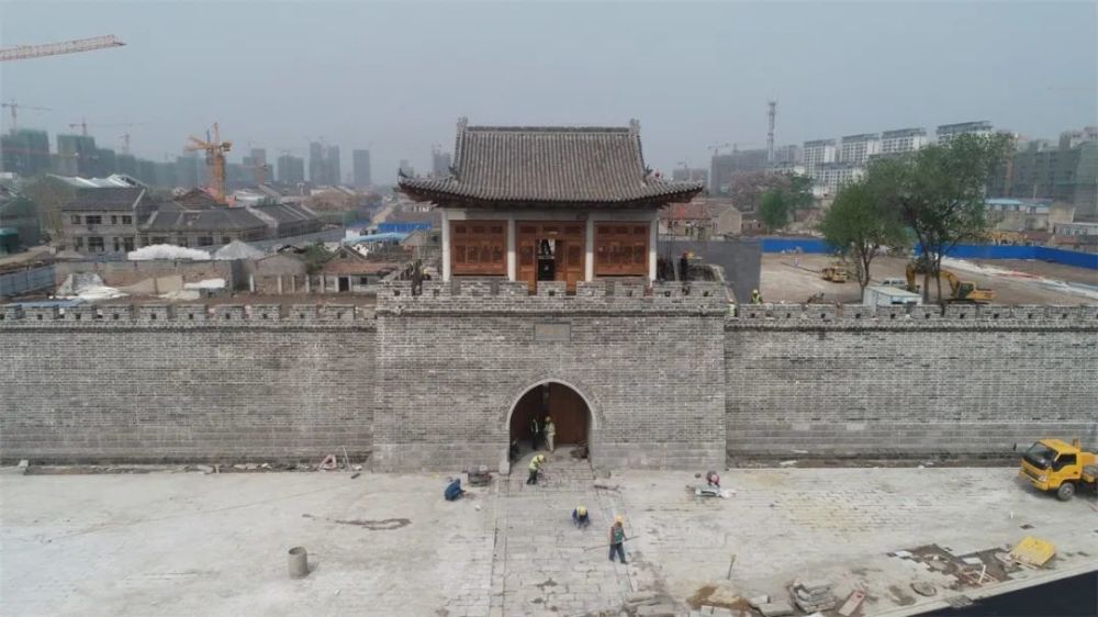 飞阅濉溪看凝曦门观石板街