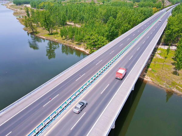 雄郑高速公路图片