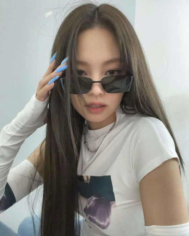 0428ins更新金智妮jennie|老婆好辣