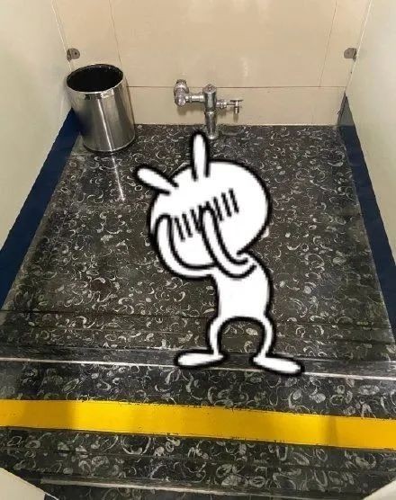 这个厕所布满化石,网友:要拆下来保护吗?