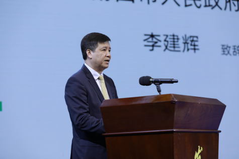 谱生命乐章绘璀璨星空2021年潜力少年公益慈善年开幕活动成功举办