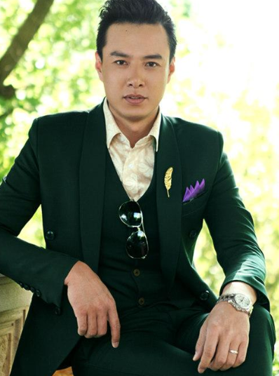 他因《金粉世家》走红,娶美术老师恩爱11年,今成人生赢家