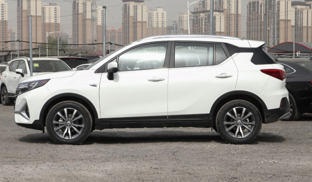 喜提传祺gs3裸车价格83万元值不值