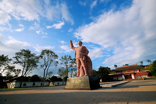 蓬溪县3家单位入选,分别是旷继勋纪念馆,四川红军第一村,遂宁市乡村