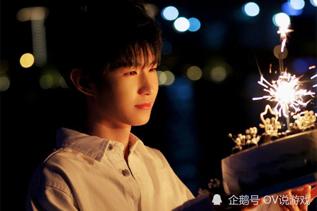 ag官博推出全新宣传大片粉丝调侃又内涵一诺不洗头