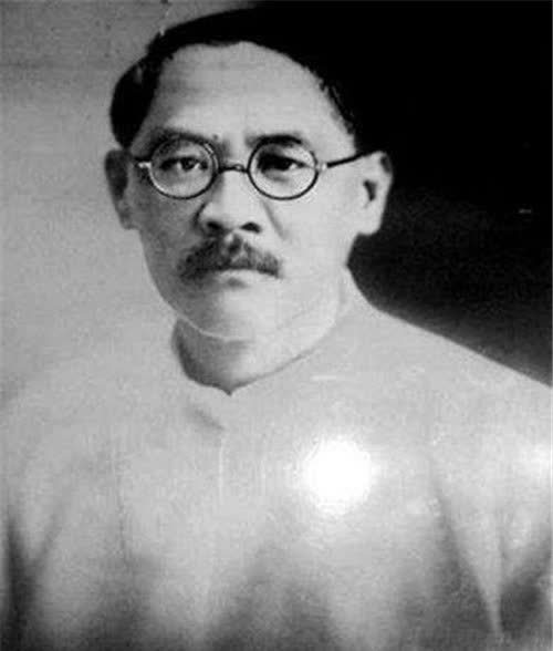 他是中国近代最牛外交官一句中文不会却轻松为我国收回两座城