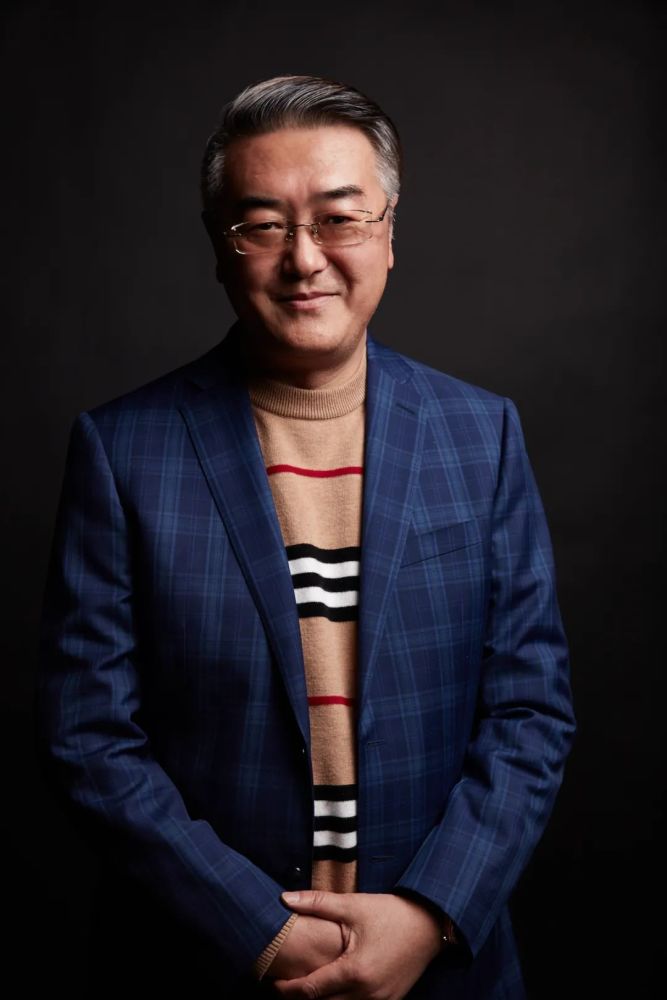 张艺谋与程青松首度握手青年电影手册年度盛典吸引了哪些大咖