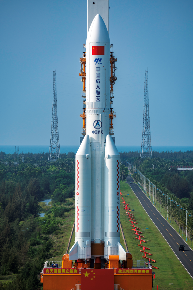 长征五号b运载火箭是专门为我国载人航天工程空间站建设研制的新型