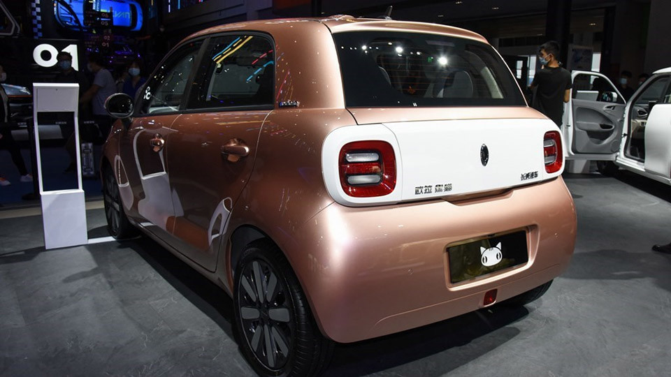 8万多就能搞定的电动车欧拉黑猫新车值不值