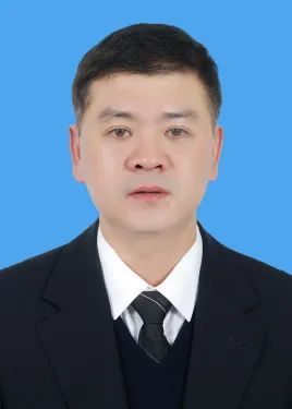 龙湾区通过一批人事任免,他被任命为龙湾区副区长!