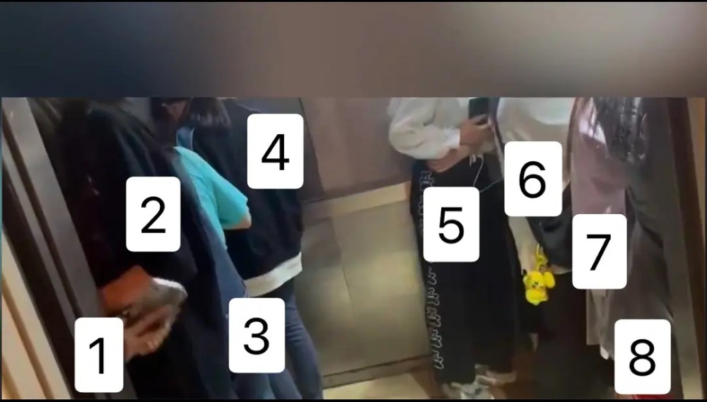 令人窒息时代少年团刘耀文曝光私生粉有8人躲进电梯企图拍照