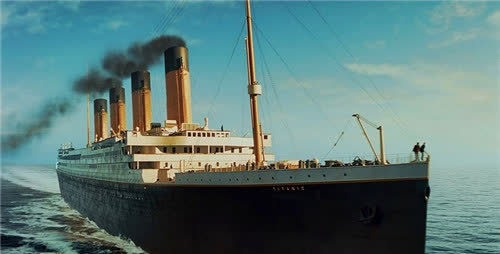 第一次世界大战期间,英国轮船卢西塔尼亚号被德国鱼雷击中,短短18分钟