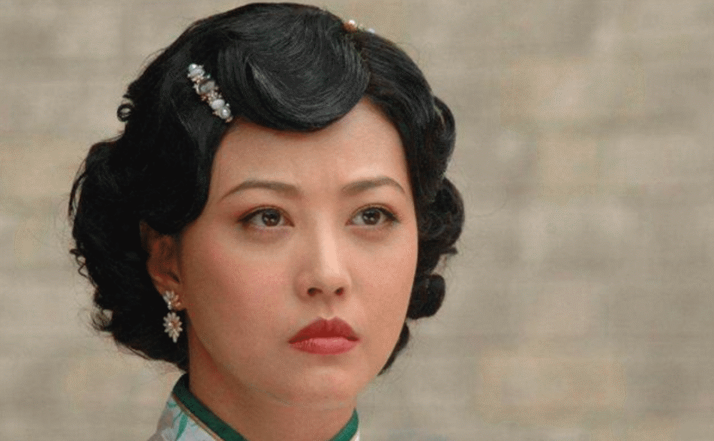 锅炉工娶了个懒老婆不做家务爱打扮多年后才晓得她的真实身份