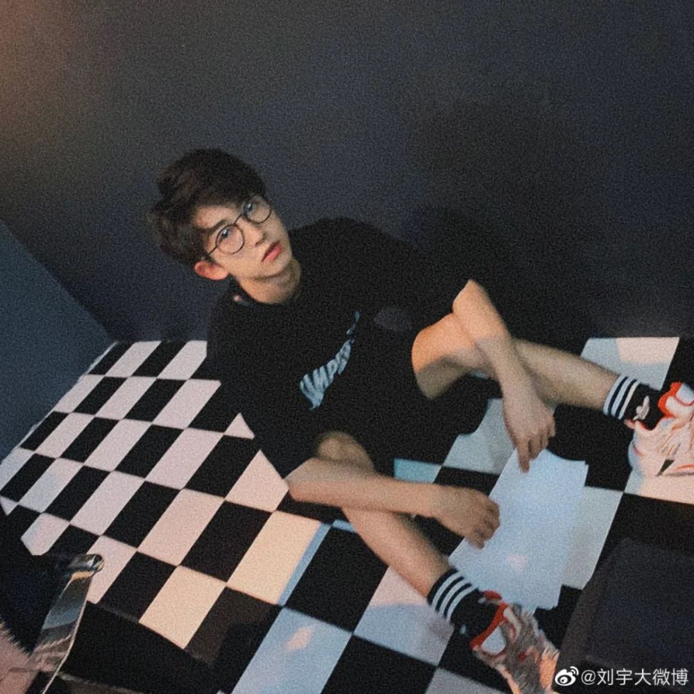 他竟然是创造营into1国际男团的潮流担当