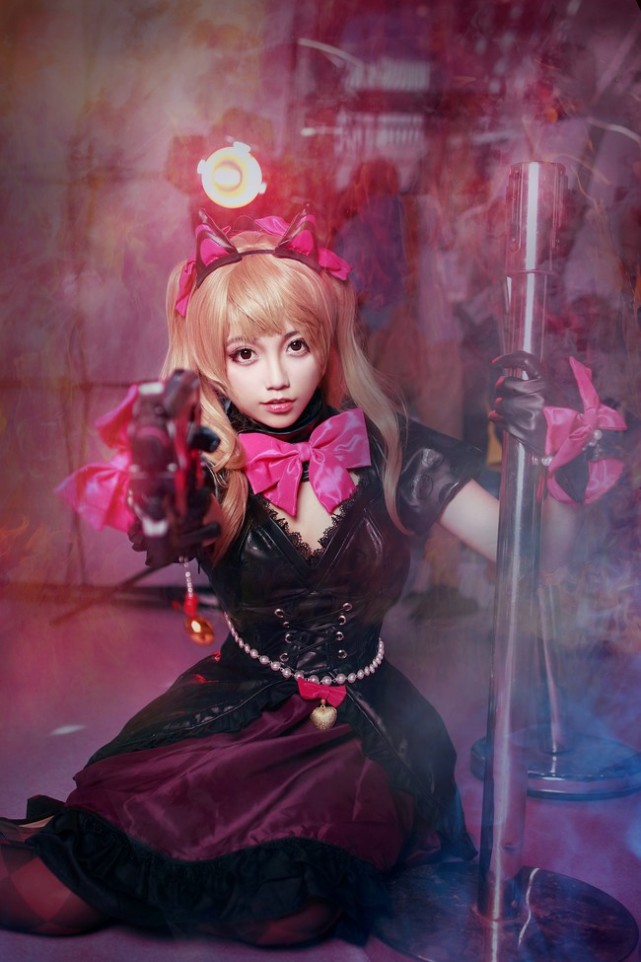 cos赏析dva黑猫露娜