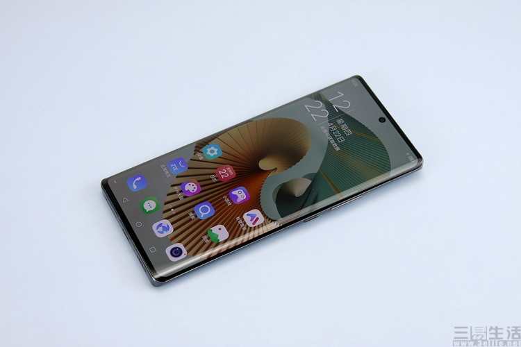 有诚意的影像双旗舰中兴axon30系列评测