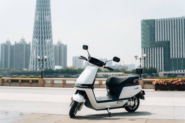 电动自行车也能无惧续航焦虑爱玛a500电动车实测体验