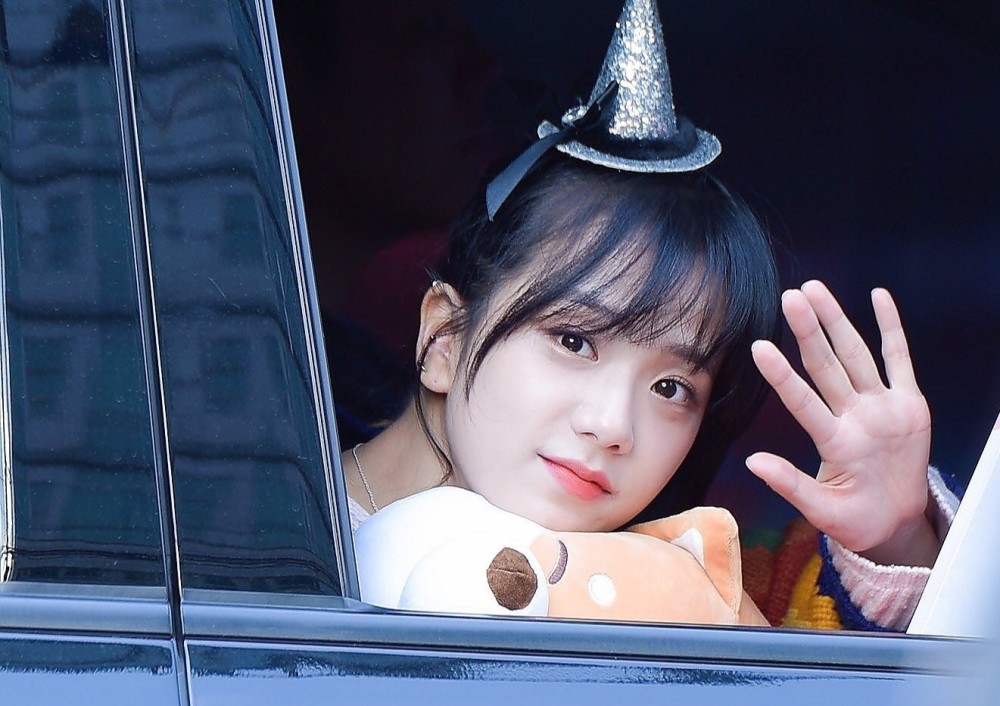 头像有刘海的jisoo