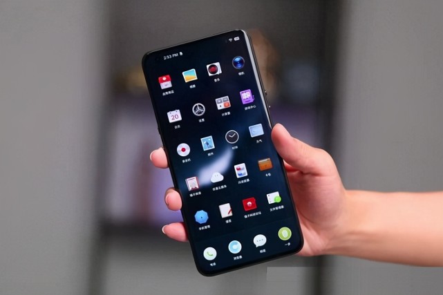 坚果r3的配置曝光在性能拍摄和续航三方面发力