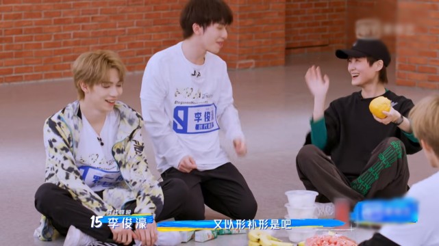 李俊濠孙亦航看到撞头,光听声音就知道疼