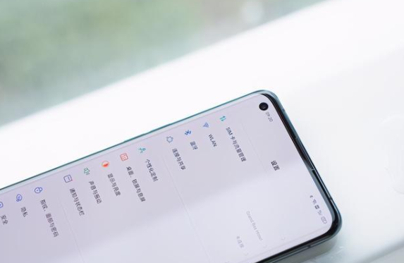 外观最好看的手机排行_盘点十大外观逼格最高手机!你的手机不一定在内!(2)