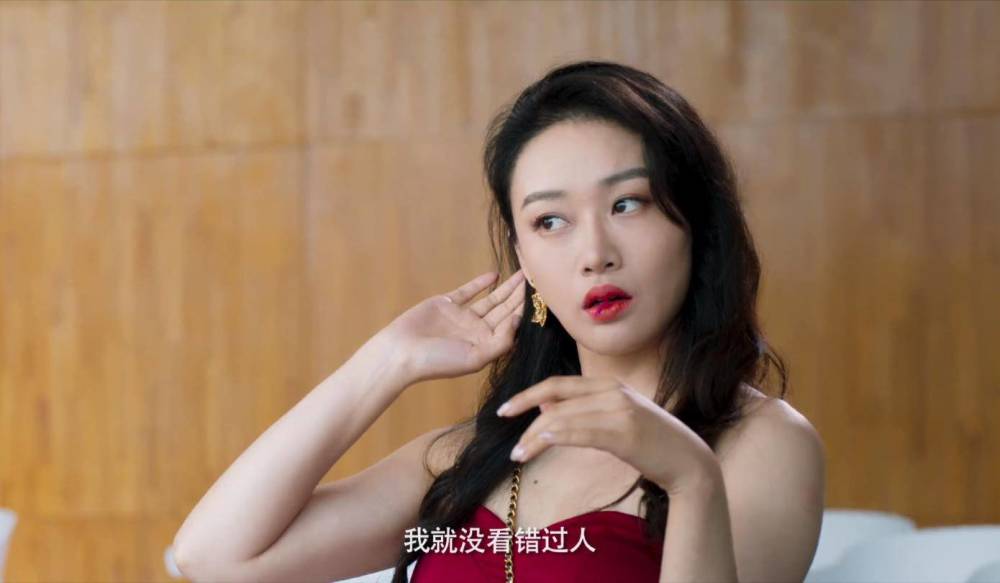 周云鹏,韩兆,贾舒涵三大主演饰演的角色都极具个人特色,周云鹏饰演的