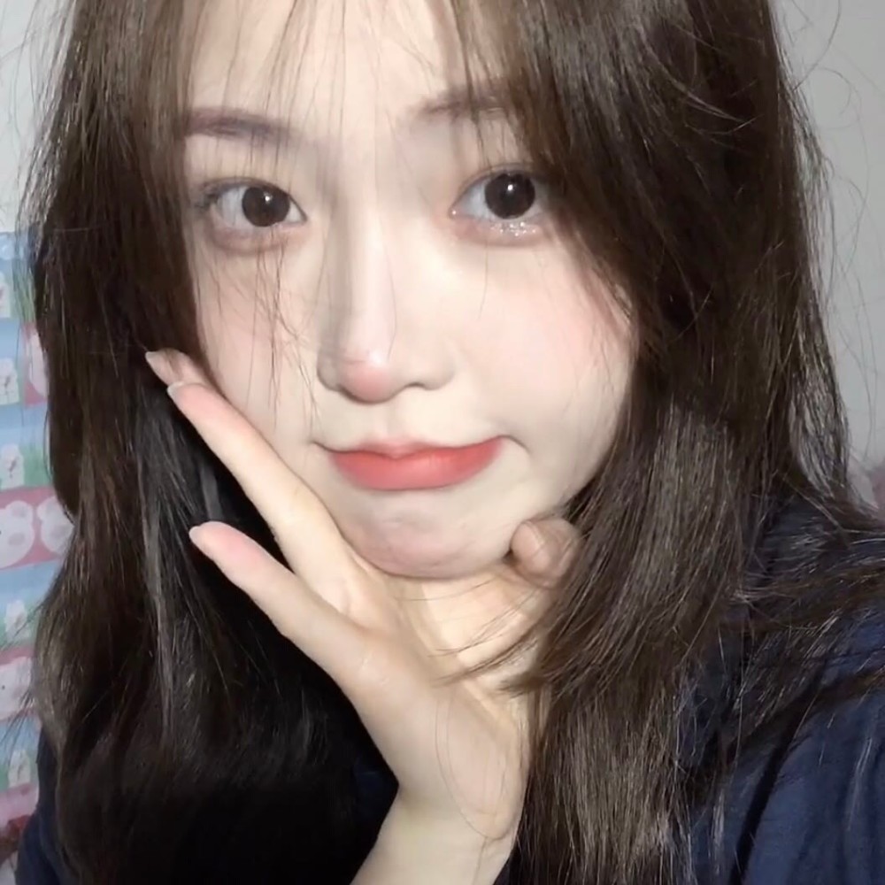 女生头像南芜大学段嘉许我的光