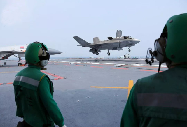 沈飞歼31垂直起降改型成飞短垂项目哪个将率先登上海南舰