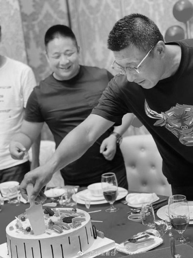 球火体育节哀顺变我国足球界名人张恩华离世