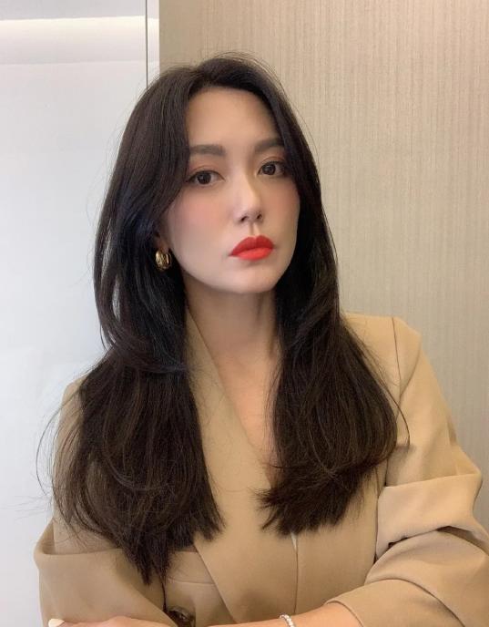 牡丹仙子郭妃丽近况49岁身材似少女险些误入按摩店后息影