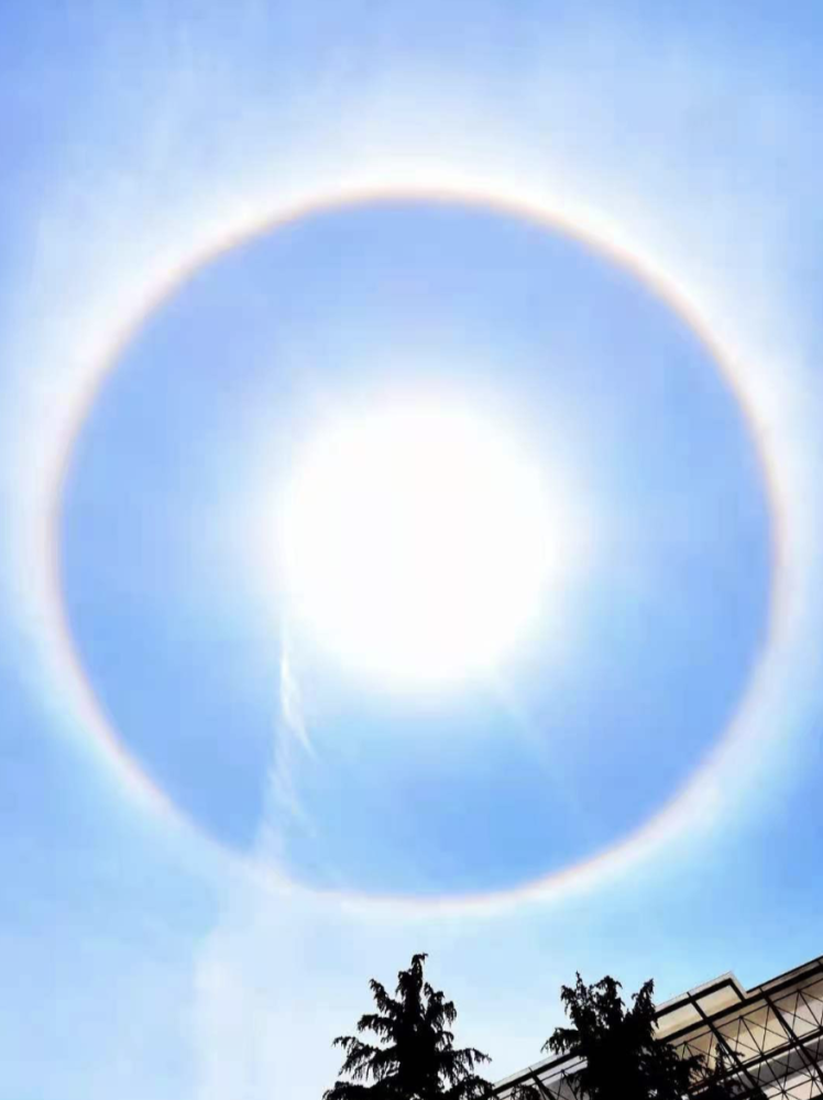 刚刚贵阳上空刷屏的日晕你看到了吗专家这样说