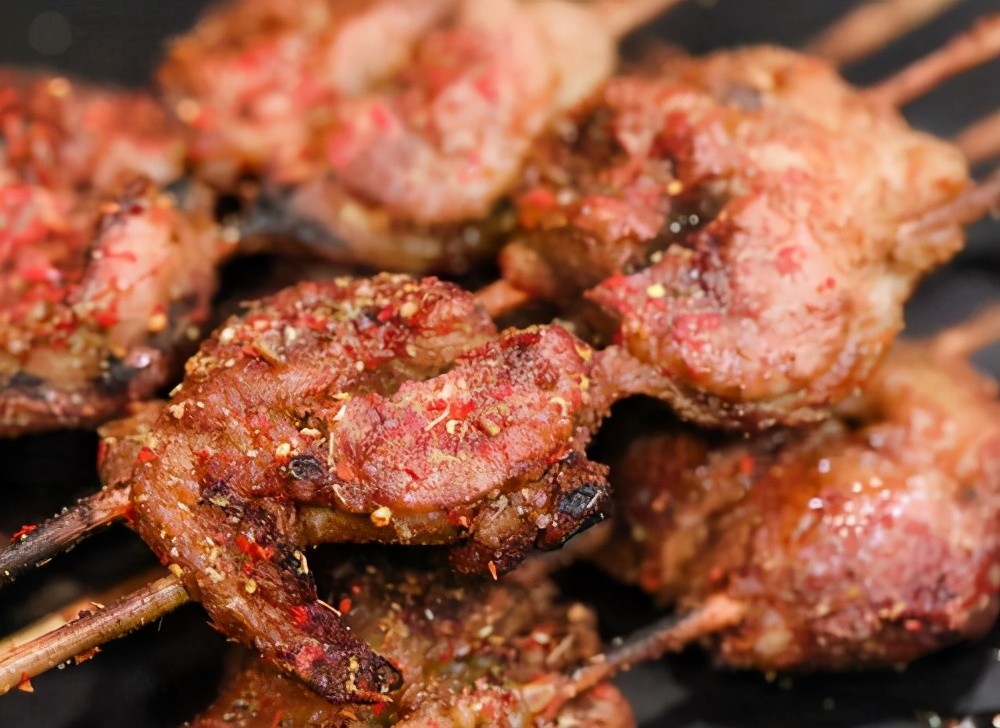 一说起羊肾,很多男子都不陌生,因为有不少人一直坚信着吃什么补什么