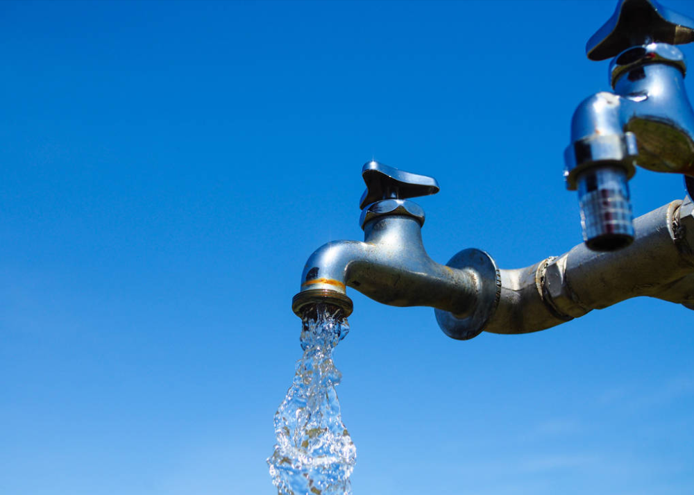 纯净水,自来水,矿泉水有何区别,长期只喝烧开的自来水有何影响