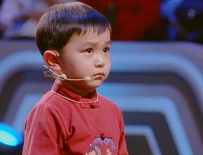 他是中华小词库3岁背古诗6岁央视夺冠心理素质让人佩服