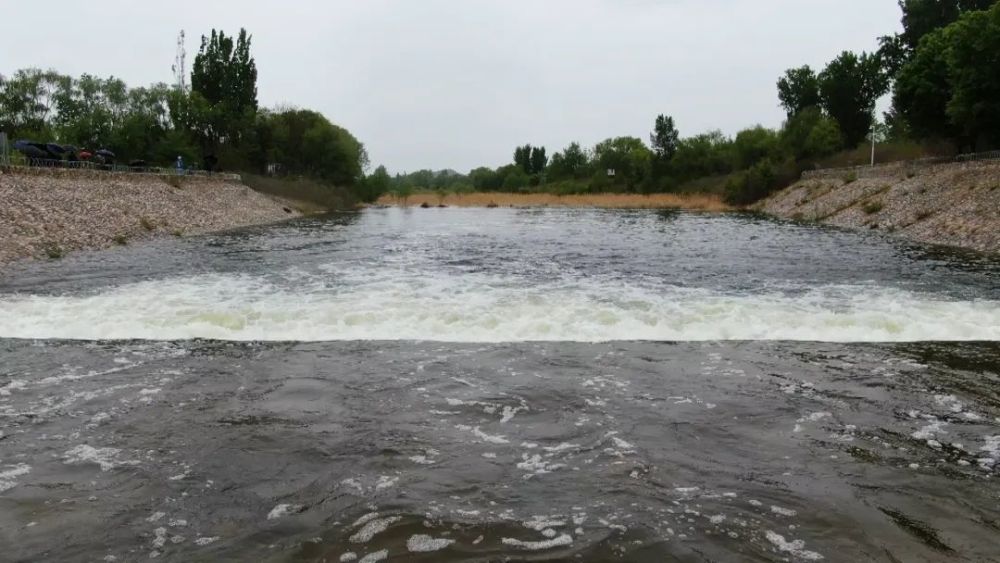 危险请远离今天起密云密云潮白河试验性生态补水