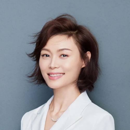 陕西延安 王春潇明天我将在亚洲最大的城中草原——赛汗塔拉就着奶茶