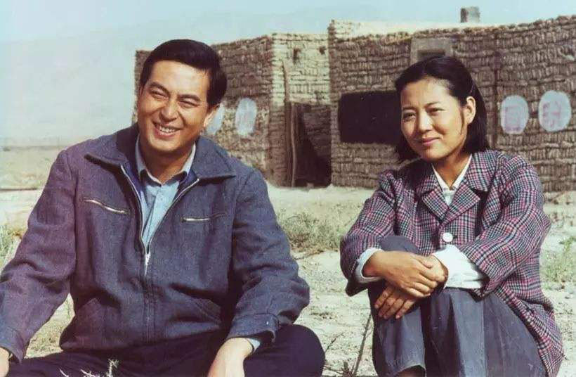 著名演员杜珺:与张嘉译离婚,我从没后悔过_腾讯新闻