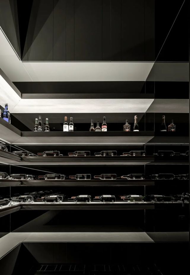 设计大片|唐忠汉新作:转衍之域