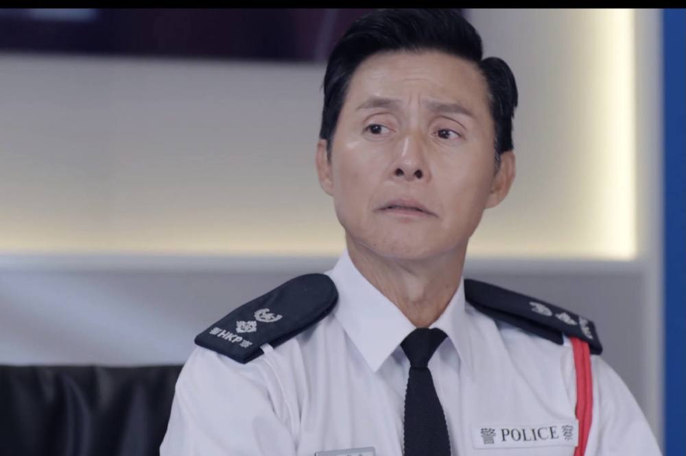 tvb《伙计办大事》集齐多位"御用警察",杨明居然演了11次?_腾讯新闻